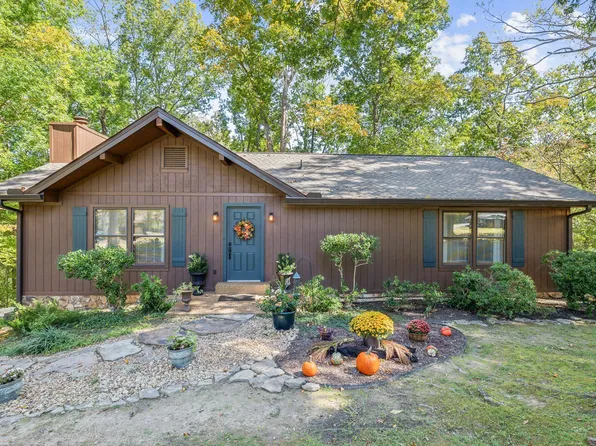 246 Harpeth Hills Dr, Kingston Springs, TN 37082