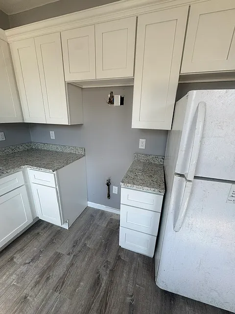 2 bed, 800 sqft, $2,800 — Photo 4