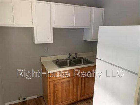 3rd image of 1508 W Main St Unit 2