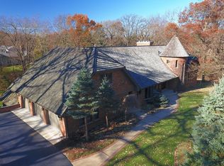 3529 Oak Hill Ln, Long Grove, IL 60047