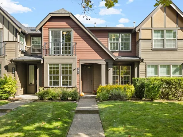 722 NE 72nd Ave, Hillsboro, OR 97124