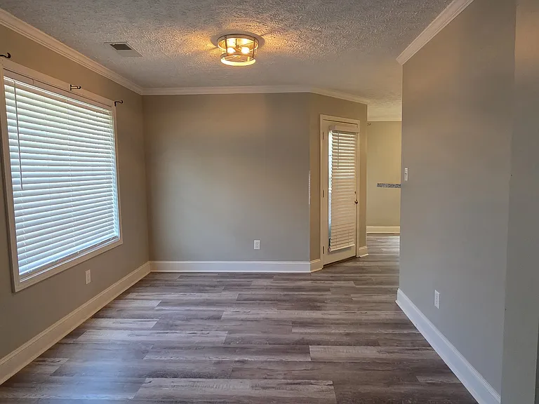 24 Richfield Cv — Photo 8