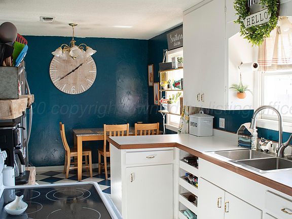 5th image of 516 E 17th Ave