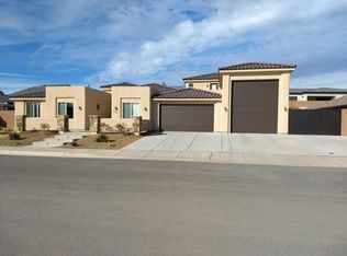 3437 E Rimrunner Dr, St George, UT 84790