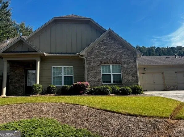 201 Glens Loop #201, Woodstock, GA 30188