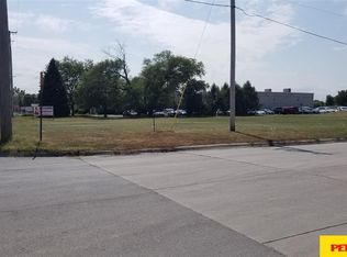 S Broad St, Fremont, NE 68025