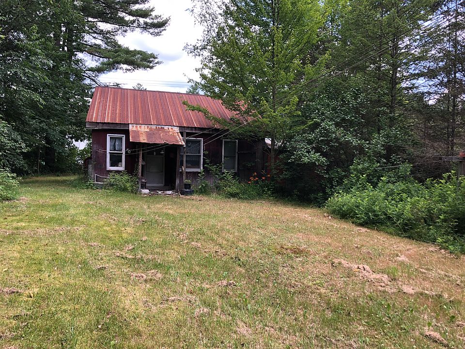 2nd image of 126 E River Dr