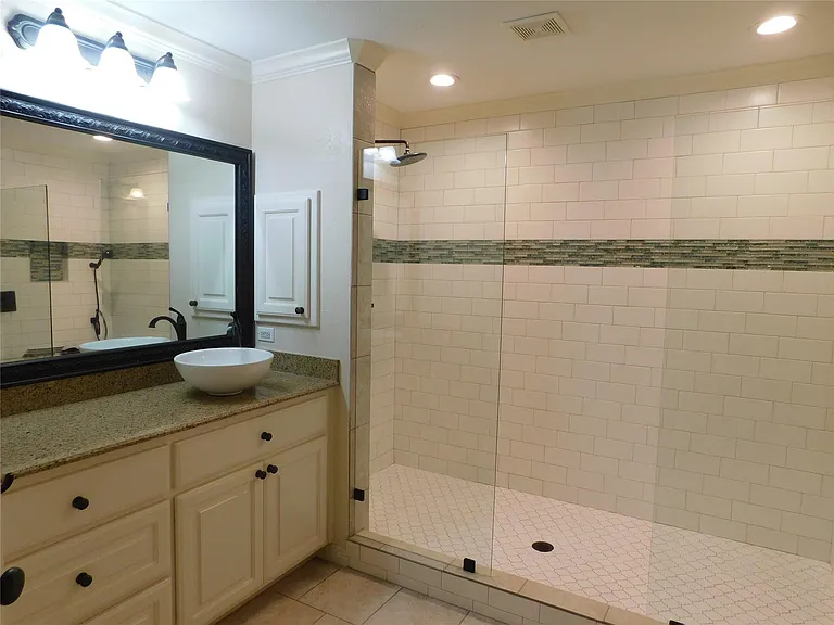 4333 Lake Run Dr — Photo 36