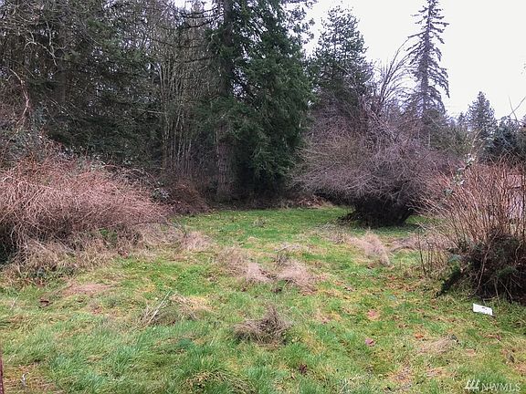 2nd image of 14827 43rd Pl NE