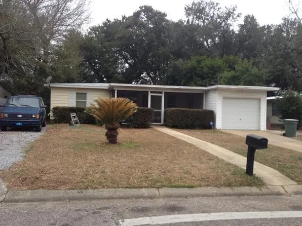 910 Lucerne Ave, Pensacola, FL 32505