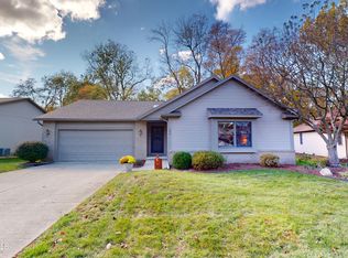 104 Briarwood Cir, Fremont, OH 43420