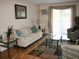 490 N River Rd #13, Manchester, NH 03104