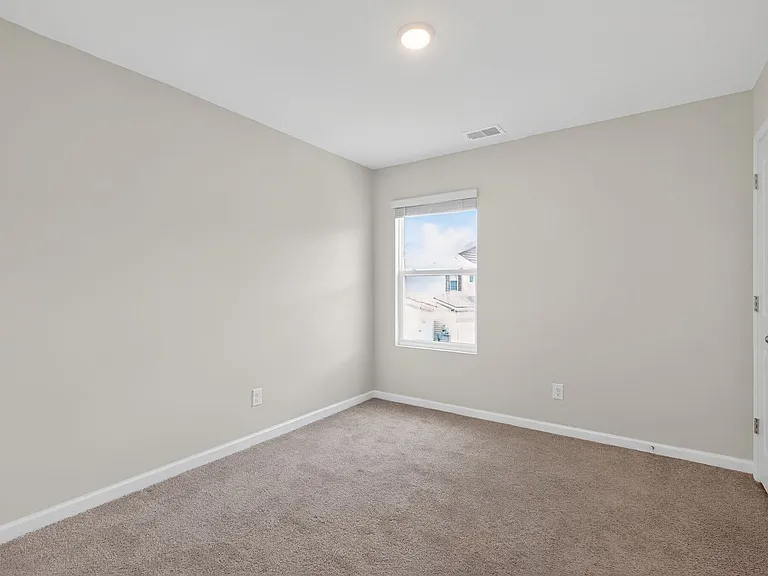127 Birch Cir — Photo 12