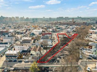416 Scott Mobus Pl, Harrison, NJ