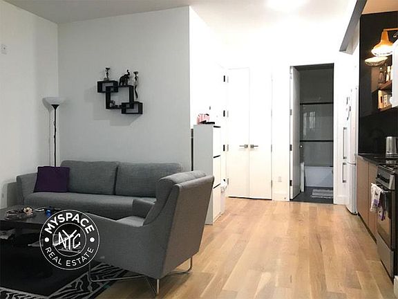 4th image of 83 Winthrop St APT 3B