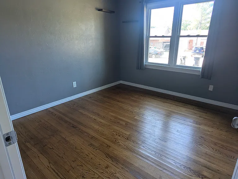 715 NW 89th St — Photo 20