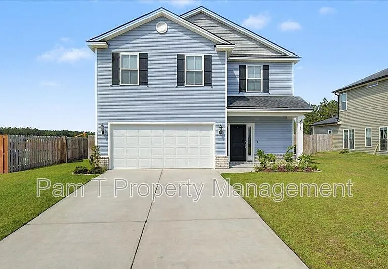 203 Alyssa Ave — Photo 2