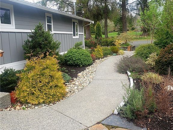 2nd image of 5012 139th Ave SE
