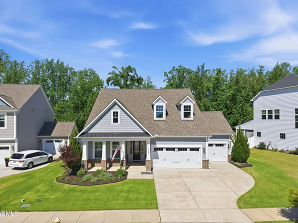 225 Rostova Way, Holly Springs, NC 27540
