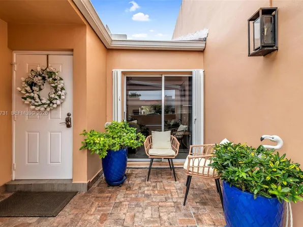 10305 SW 154th Circle Ct APT 26, Miami, FL 33196