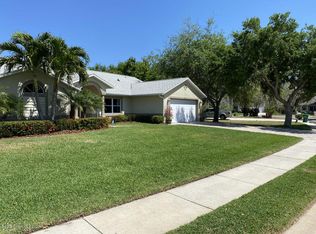 615 Apache Trl, Merritt Island, FL 32953