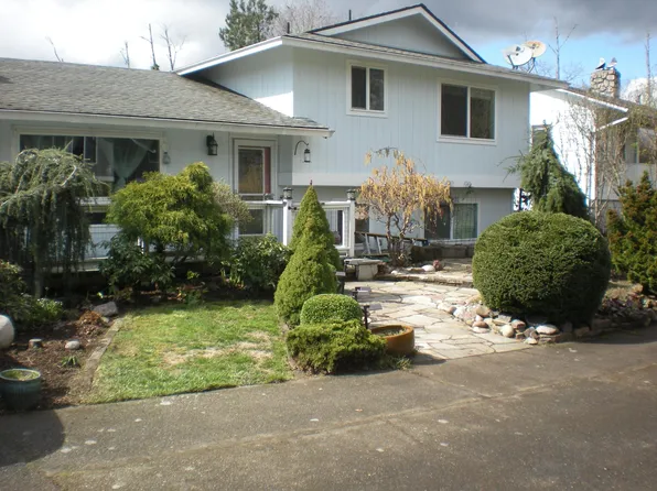 3395 SE Pelton Ave, Troutdale, OR 97060