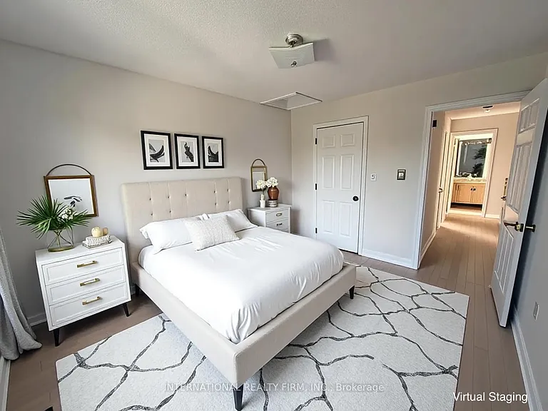 43 Falconridge Dr — Photo 12