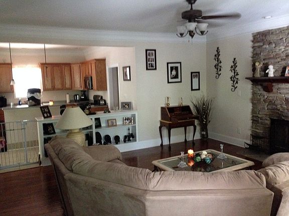 5th image of 1576 Kinglet Dr