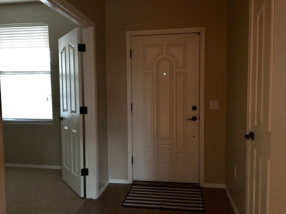 Front entry / den (left)