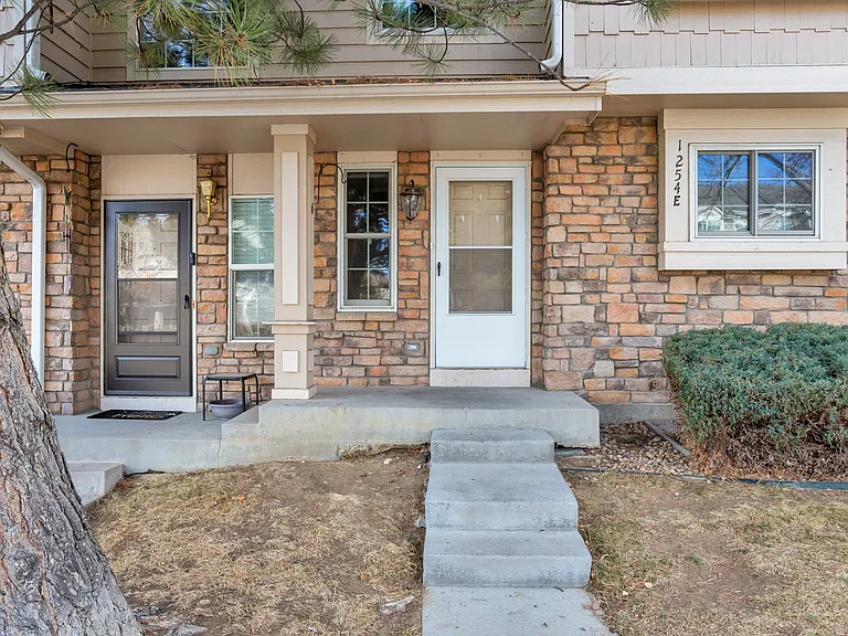 1254 S Zeno Way #E — Photo 1