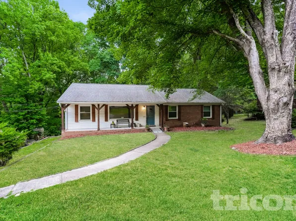 1645 Ginger Dr, Winston Salem, NC 27103