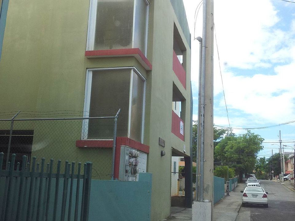 2nd image of 75 Calle Orquideas APT 202