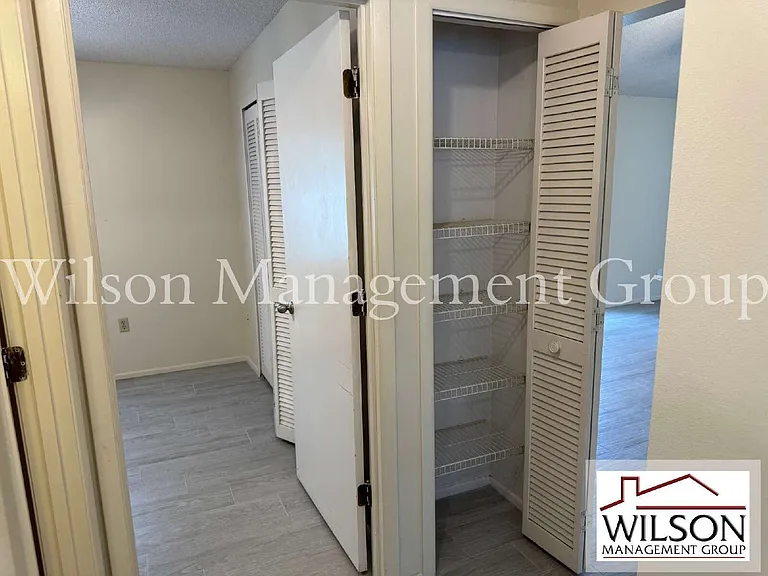 10041 Massey St — Photo 11