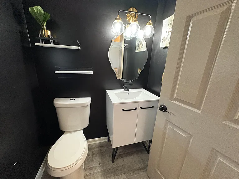4005 Blakney Ln SE — Photo 6