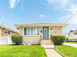 4041 Judd Ave, Schiller Park, IL 60176