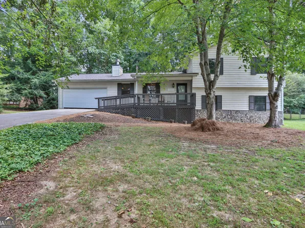 2031 Dennis Pl, Buford, GA 30519
