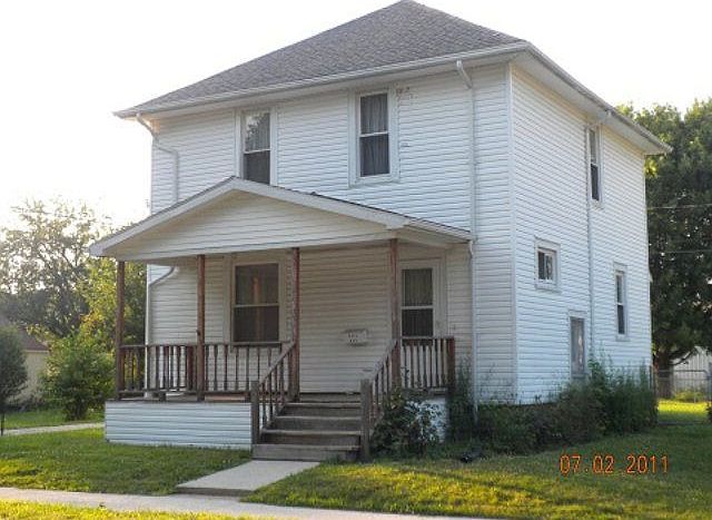 1st image of 616 Aurora St