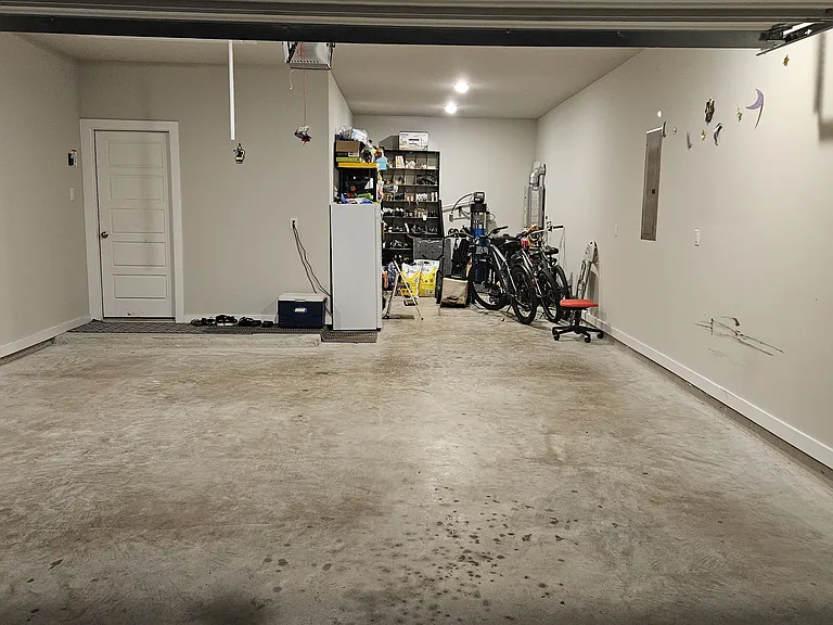 3 Car Tandem Garage