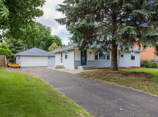 8186 Grange Blvd, Cottage Grove, MN 55016