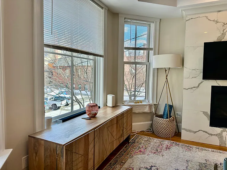 470 Green St #2 — Photo 21
