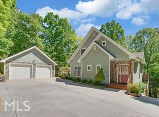 348 Whispering Dl, Clarkesville, GA 30523
