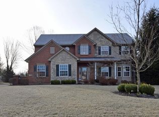 1491 Deerfield Pointe Dr, Milford, OH 45150