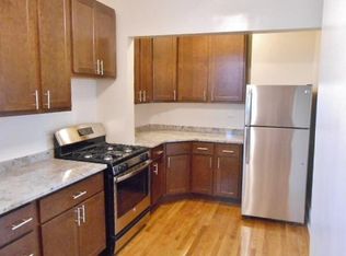 4152 N Ashland Ave, Chicago, IL 60613