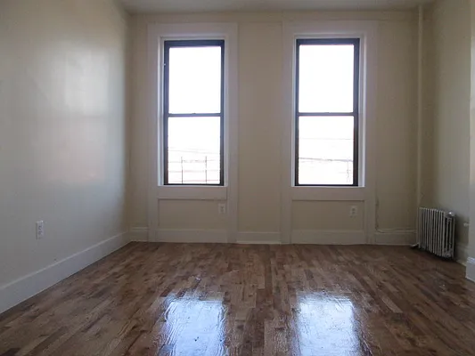 Rented by The Hamilton Group | media 31