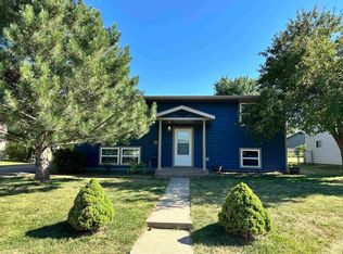 1406 Whitetail Dr, Sturgis, SD 57785