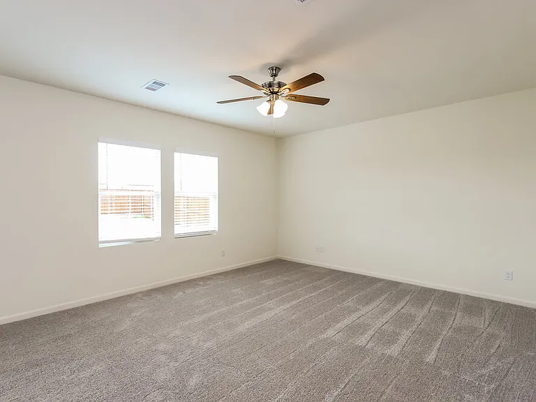 1818 Sandlin Dr — Photo 18