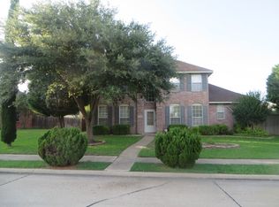 8705 Briarcrest Dr, Rowlett, TX 75089