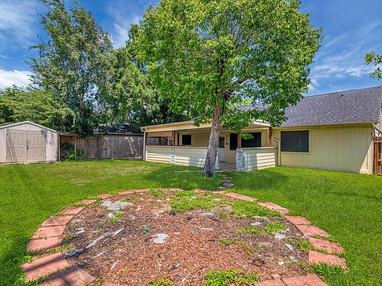 7431 Ridgeberry Dr — Photo 32