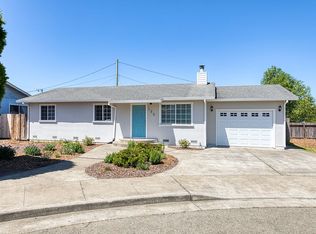 125 Howland Ct, Fort Bragg, CA 95437