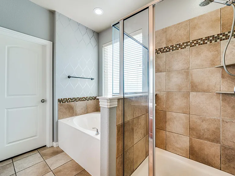 10632 Bolivar Dr — Photo 14